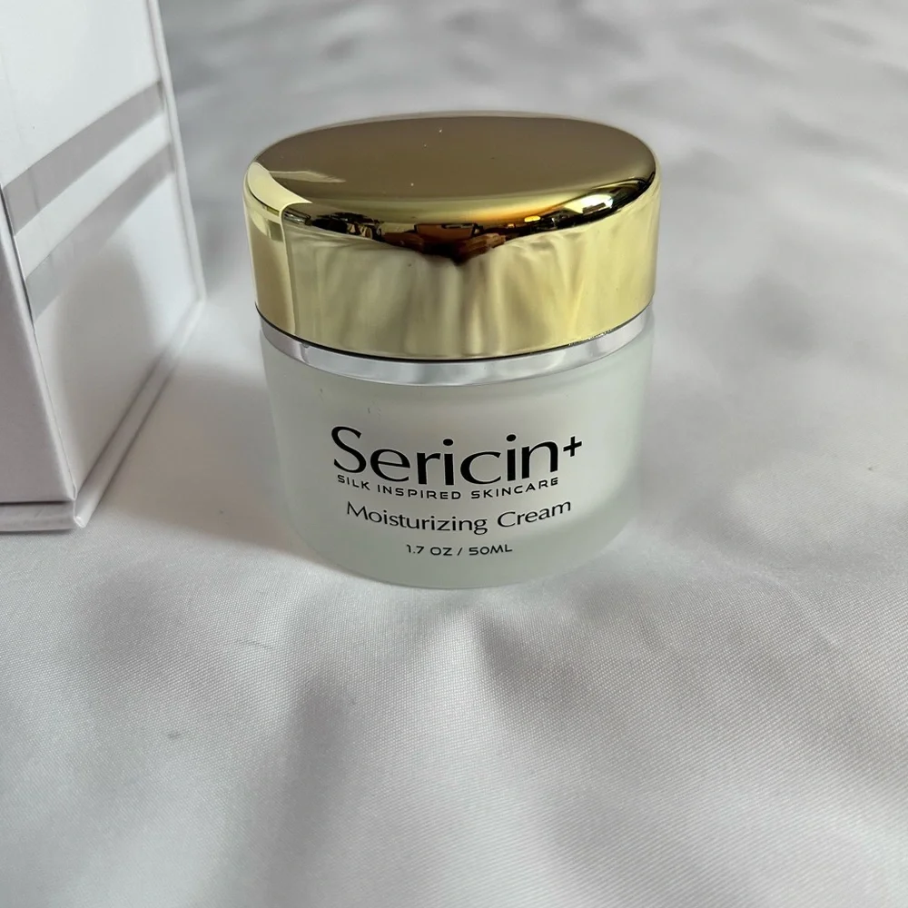 Sericin Plus Skincare Moisturizing Cream 1.7 oz New In box